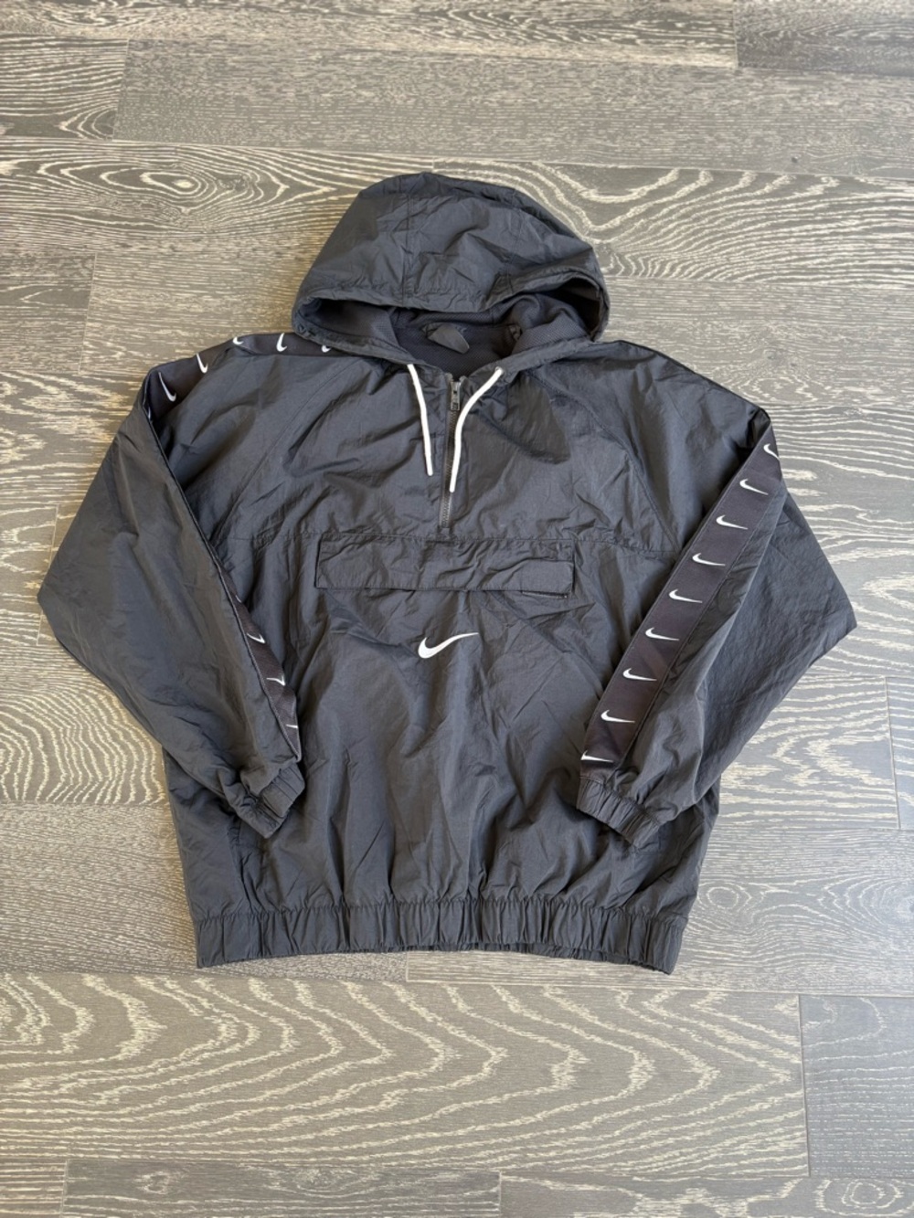 Men’s NIKE Black Pullover Windbreaker Hoodie